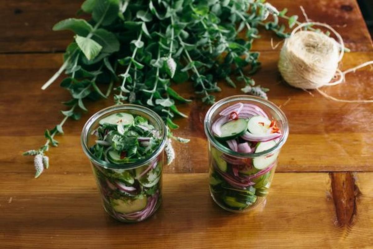 Eco-Friendly Transparent Canning Jars with Airtight Seal - Preserve Your Food Perfectly