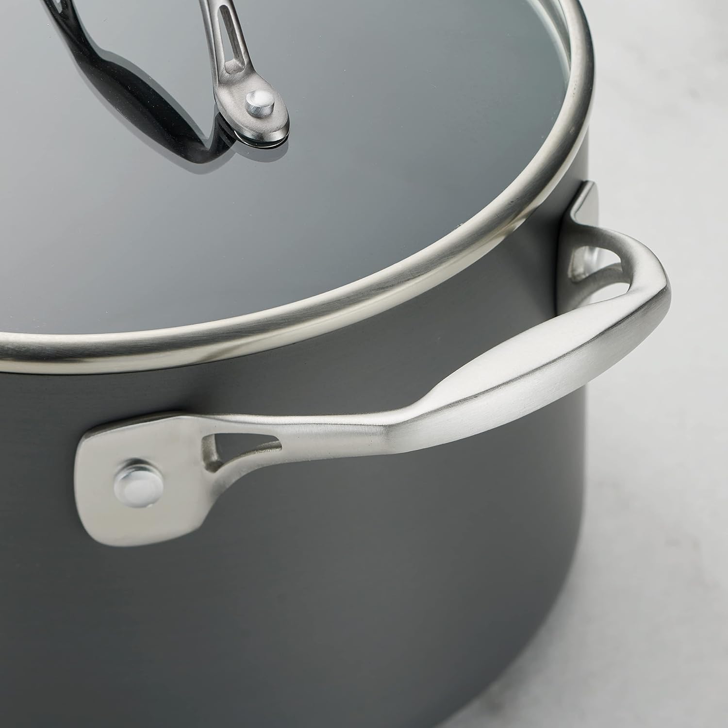 The Best 4 Qt Covered Sauce Pan for Boiling Heated and Simmeringrecipes