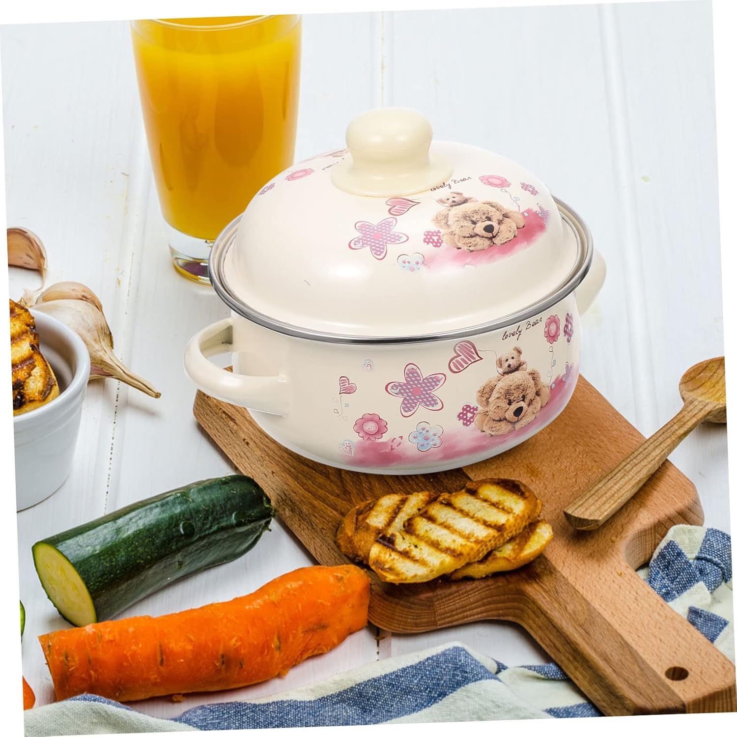 Sleek Enamel Stockpot with Lid for Easy Cooking