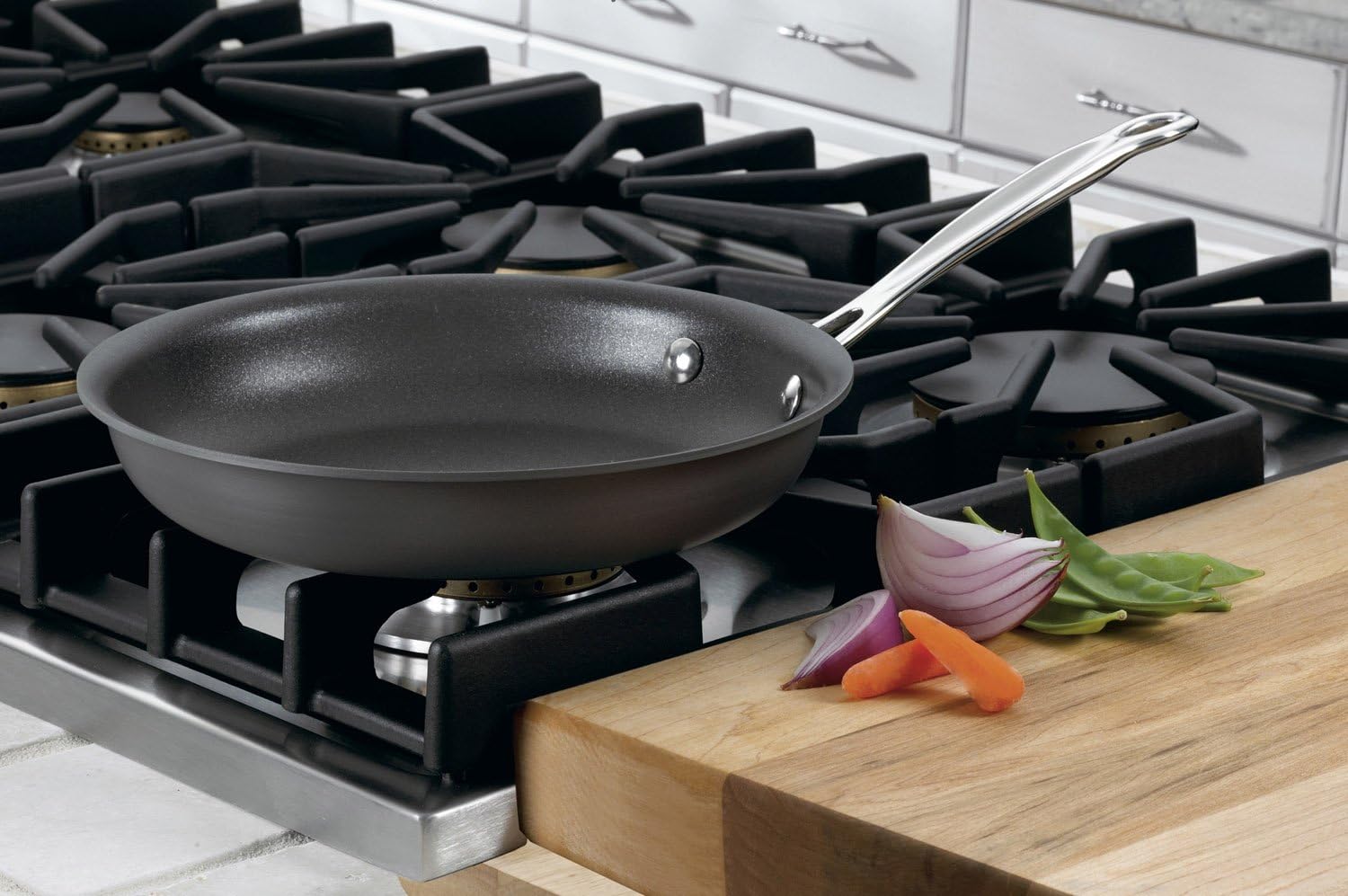 Cuisinart Chefs Classic Nonstick Cookware Bundle - Perfect Pots Heat Evenly Easy to Clean