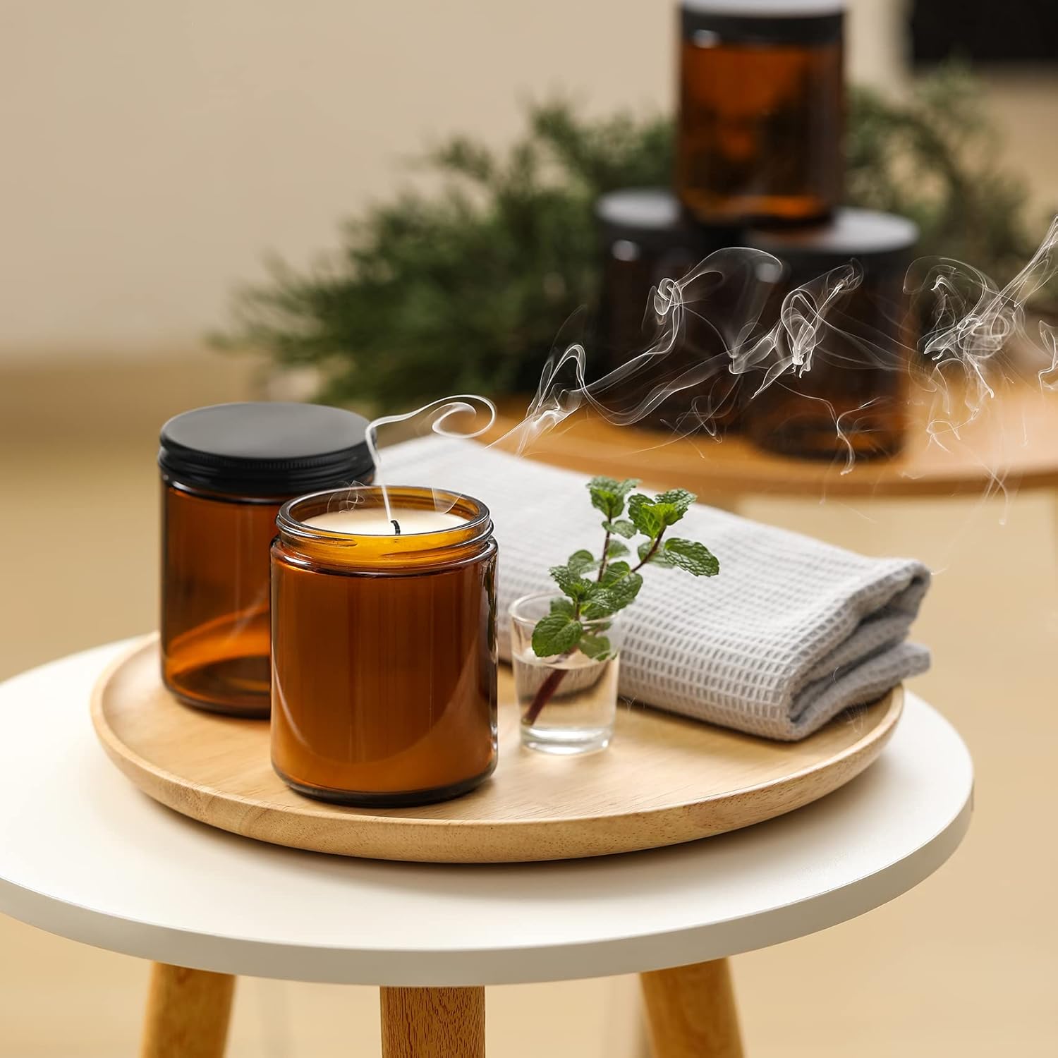 AOME 24 Pack 8oz Amber Glass Jars with Black Lids