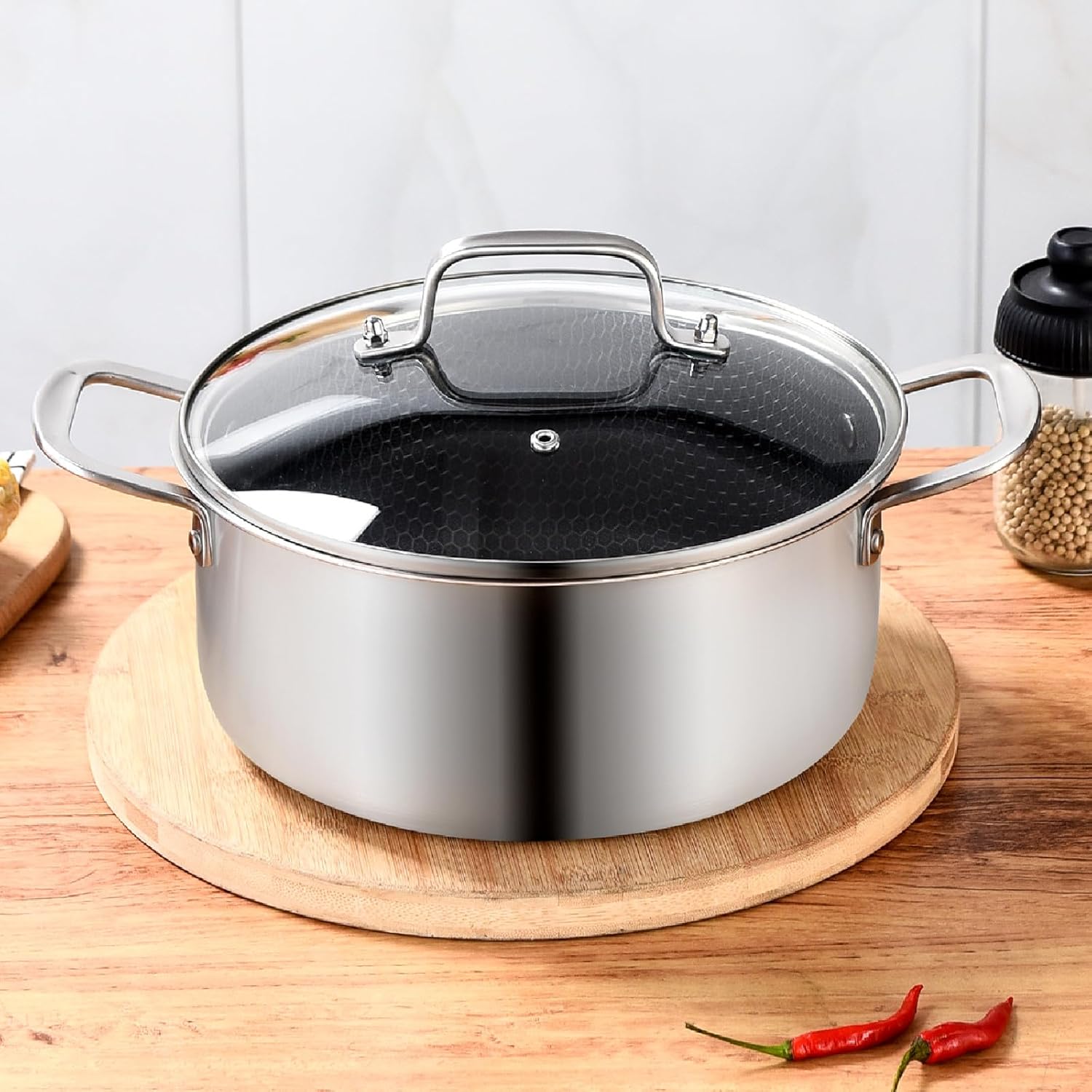 Tri-Ply Hybrid Stockpot Non-Stick Oven and Dishwasher Safe