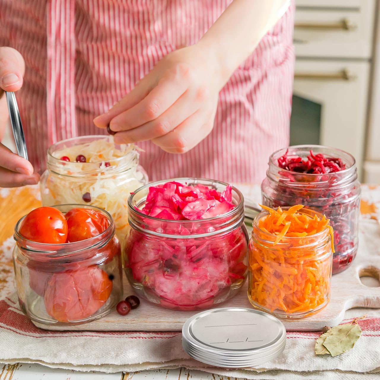 100-Piece Set of Rust-Resistant Mason Jar Lids for Food Preservation