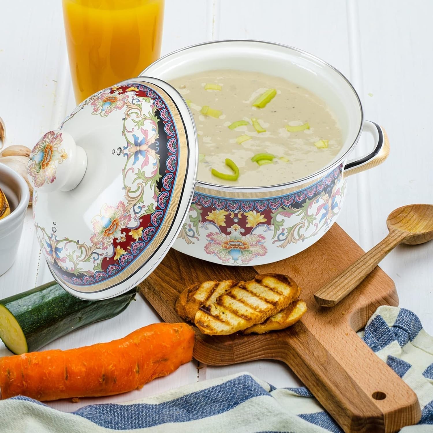 XgxozHigh-Quality Nonstick Stockpot with Lid Oven Safe Heat Retaining