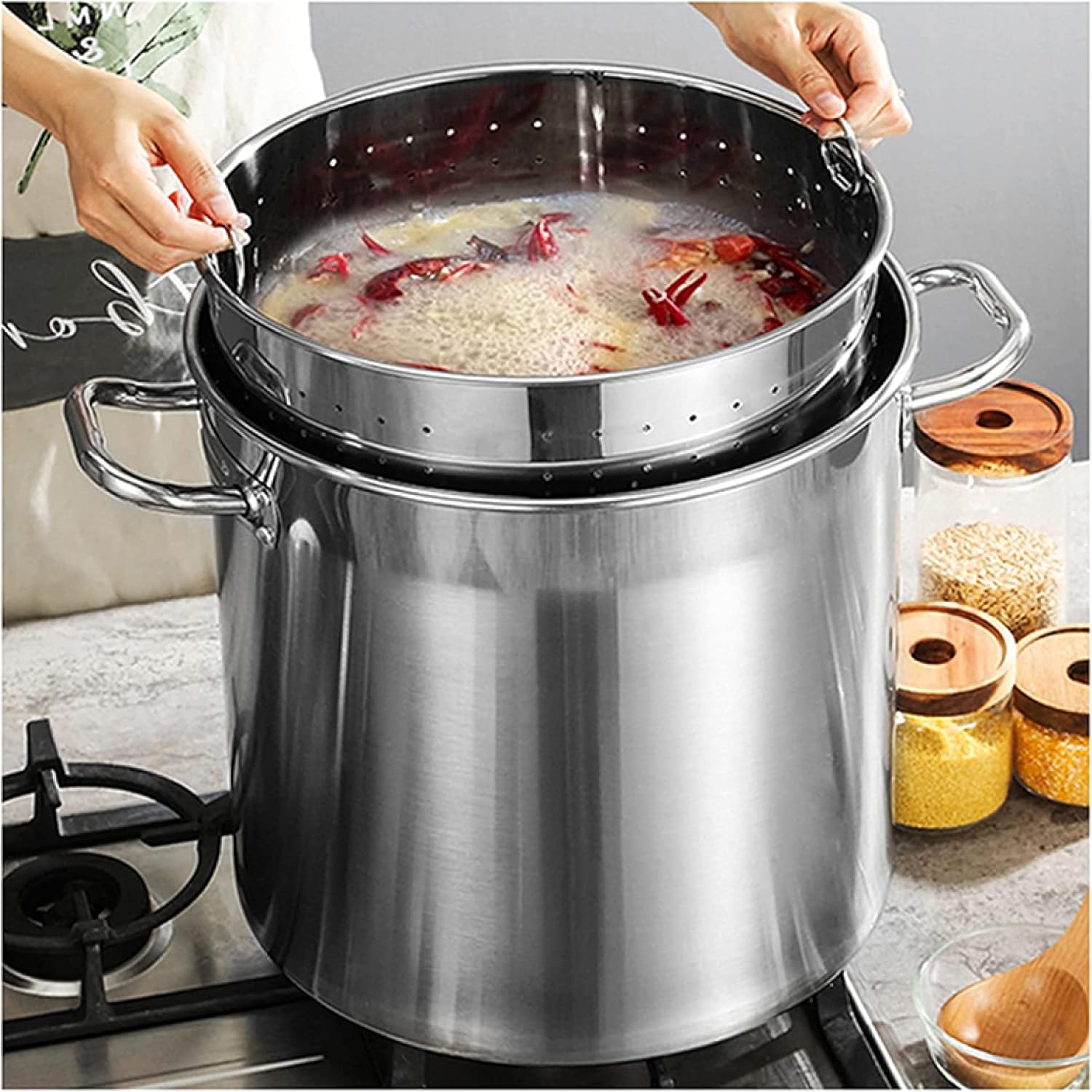 Versatile 27QT Stock Pot with Strategie