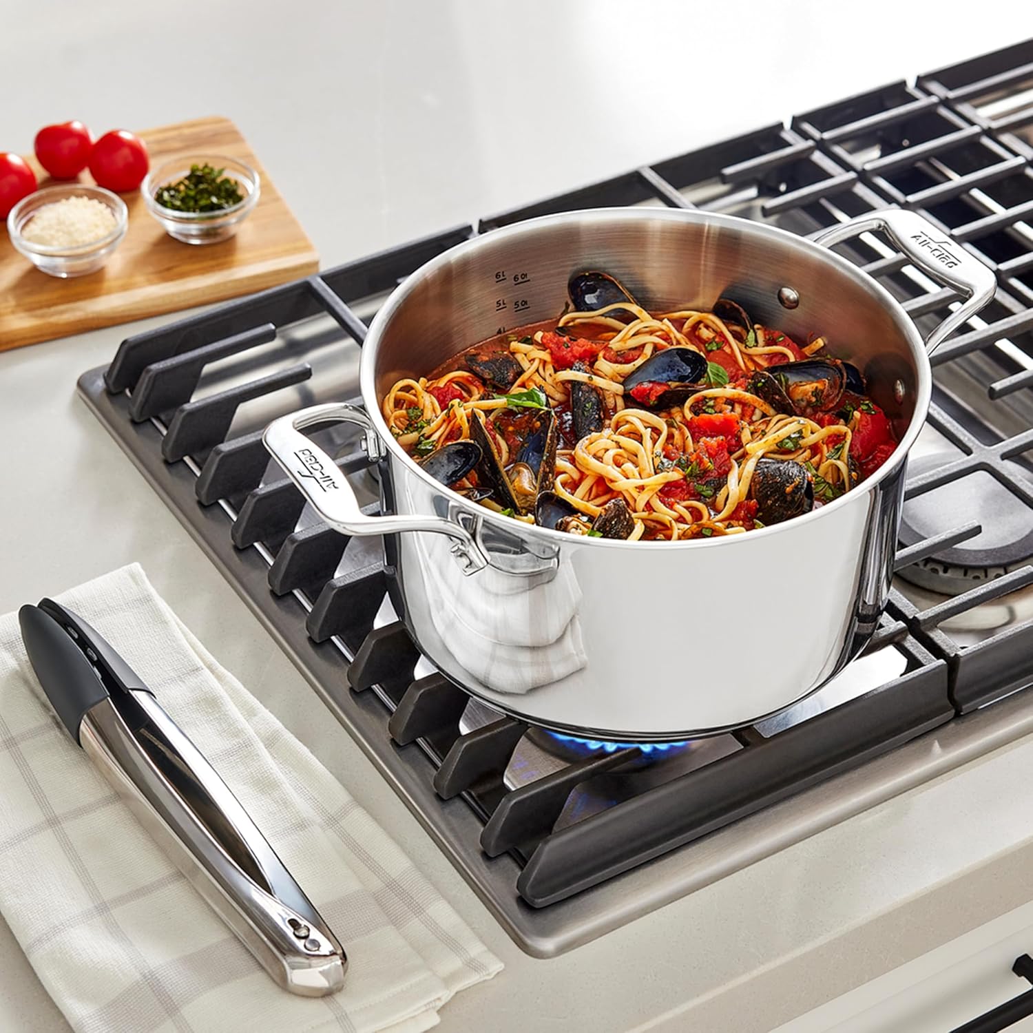 All-Clad Simply Strain 8-Quart Stockpot