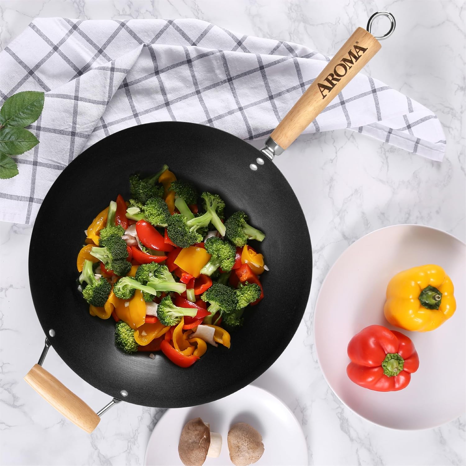 Aroma Housewares 14 In Wok Non-Stick Heavy Duty Black