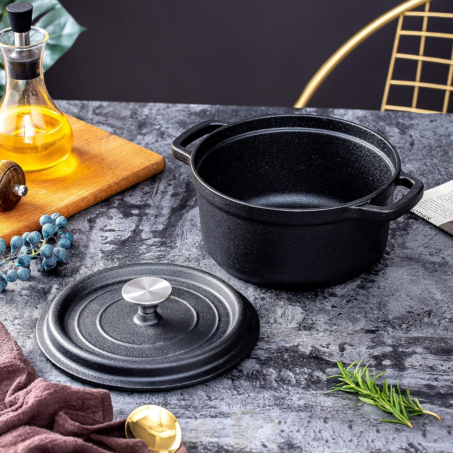 4 Quart Bruntmor Cast Iron Braising Pan with Lid and Handles